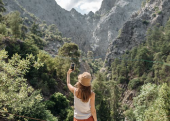 Money-Saving Tips for Budget-Conscious Travelers